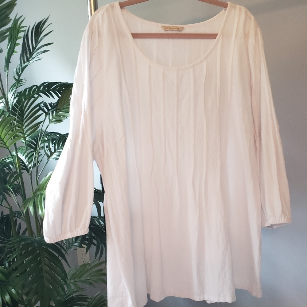 Soft Surroundings Whitw Long Sleeve Scoop Neck Tunic